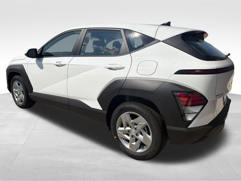 New 2026 Hyundai Kona SE FWD image 4