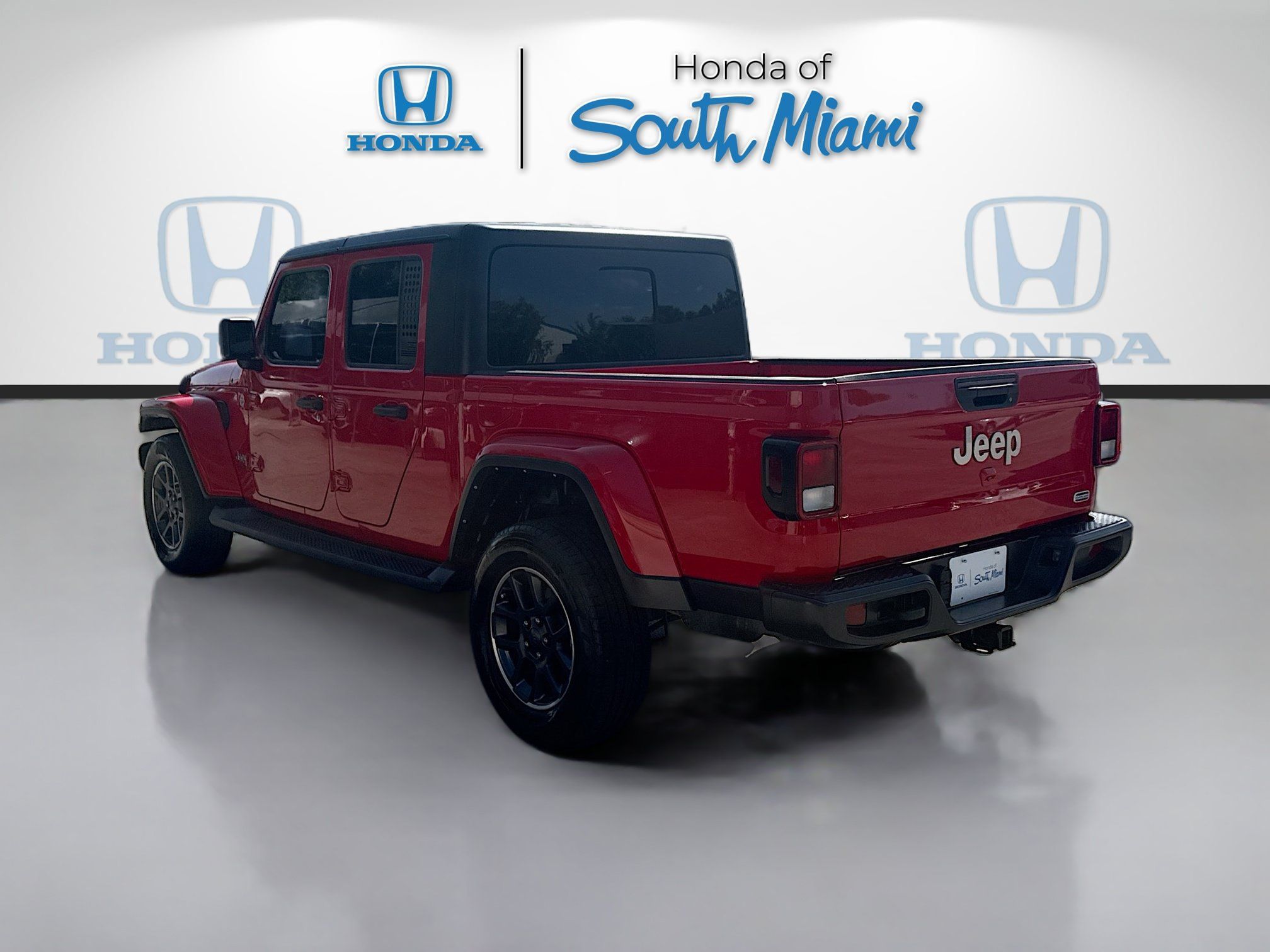 Used 2021 Jeep Gladiator Overland w/ Popular Equipment Package AWD/4WD image 5