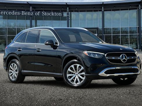 New 2026 Mercedes-Benz GLC 300 4MATIC image 1