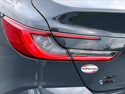 Used 2026 Toyota Camry XLE AWD/4WD image 31
