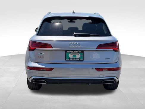 Used 2023 Audi Q5 2.0T Premium w/ Convenience Package AWD/4WD image 4