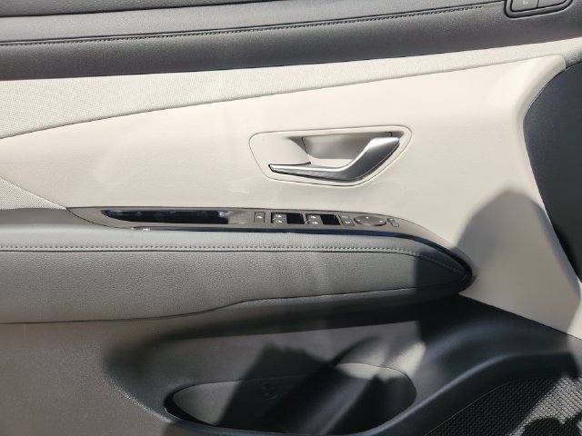 New 2026 Hyundai Tucson Limited FWD image 24