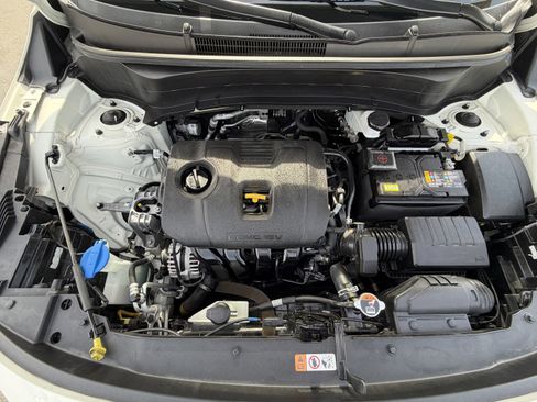 Certified 2024 Kia Seltos S image 28