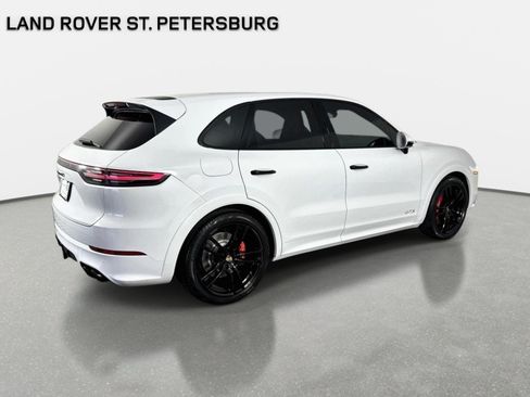 Used 2022 Porsche Cayenne GTS AWD/4WD image 5