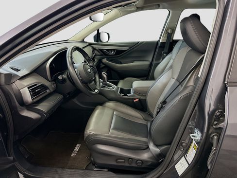 Used 2025 Subaru Outback Onyx Edition AWD/4WD image 13