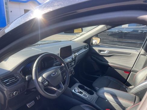 Used 2024 Ford Escape ST-Line image 37