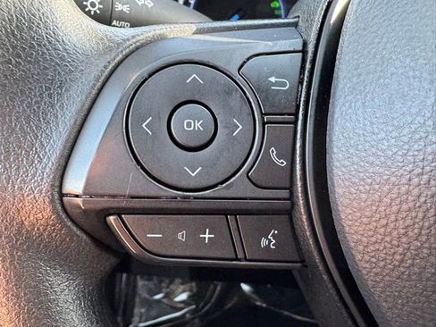 Certified 2025 Toyota RAV4 XLE image 24