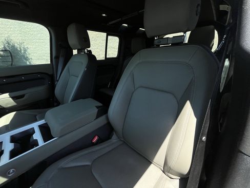 Used 2025 Land Rover Defender 110 S AWD/4WD image 16