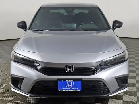 Used 2023 Honda Civic Sport image 8