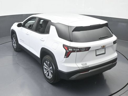 Used 2026 Chevrolet Equinox LT FWD image 50