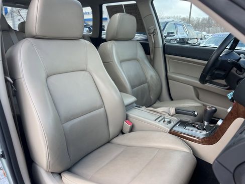 Used 2009 Subaru Outback 3.0R image 25