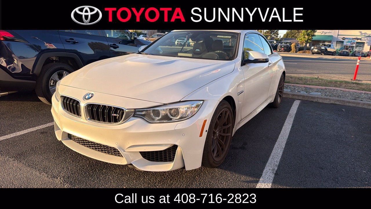 Used 2017 BMW M4 Convertible RWD image 1