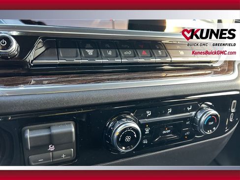 New 2026 GMC Sierra 2500 SLE image 27