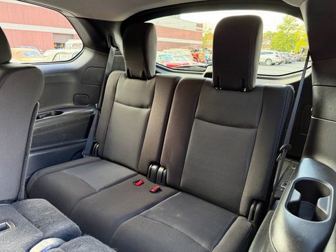 Used 2018 Nissan Pathfinder S image 28