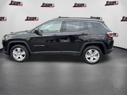 Used 2022 Jeep Compass Latitude w/ Convenience Group AWD/4WD image 8