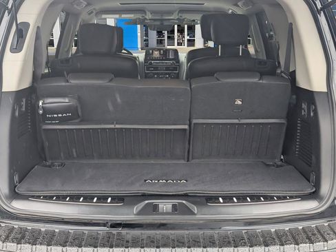 Used 2022 Nissan Armada Platinum w/ Captain's Chairs Package image 10