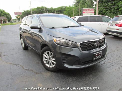Used 2020 Kia Sorento AWD V6 image 1