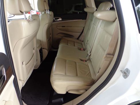 Used 2014 Jeep Grand Cherokee Limited AWD/4WD image 20