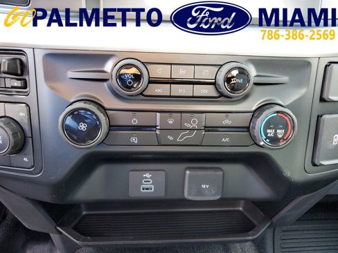 New 2024 Ford F550 4x4 Regular Cab Super Duty image 18