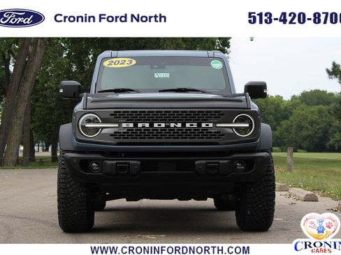 Used 2023 Ford Bronco Badlands AWD/4WD image 2