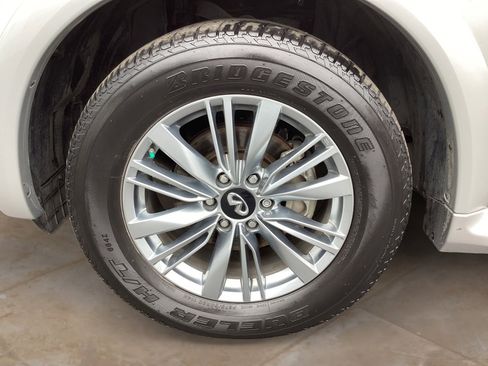 Used 2022 INFINITI QX80 Luxe w/ Cargo Package image 37