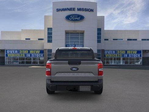 New 2026 Ford Maverick XLT w/ XLT Luxury Package FWD image 5