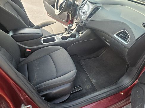 Used 2016 Chevrolet Cruze LT FWD image 14