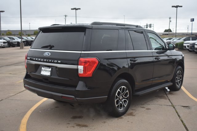 Used 2024 Ford Expedition XLT RWD image 5