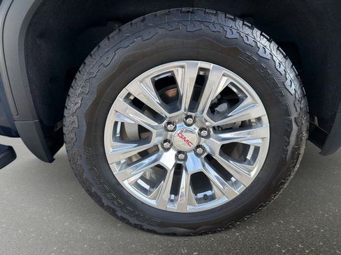 Used 2023 GMC Sierra 1500 Denali w/ Technology Package image 10