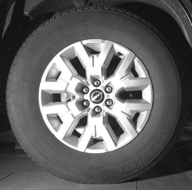 Used 2022 Nissan Frontier SV w/ Technology Package RWD image 10