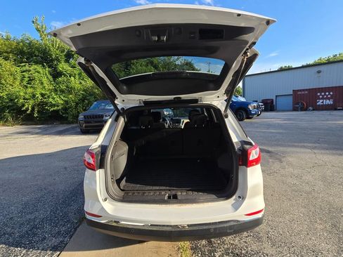 Used 2020 Chevrolet Equinox Premier FWD image 18