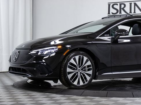 Used 2024 Mercedes-Benz EQE 350+ 4MATIC Sedan image 24