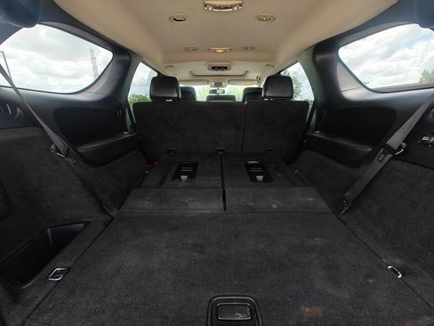 Used 2012 Dodge Durango R/T w/ Leather Interior Group RWD image 6