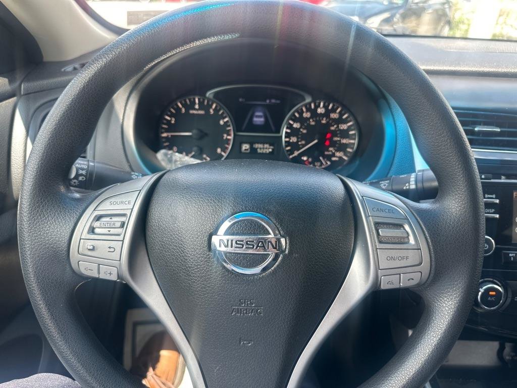 Used 2015 Nissan Altima 2.5 S w/ Power Driver Seat Package FWD image 34