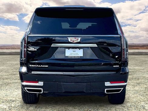 Used 2025 Cadillac Escalade Premium Luxury AWD/4WD image 6