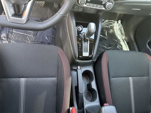 Used 2024 Nissan Versa SR w/ Trunk Package image 22