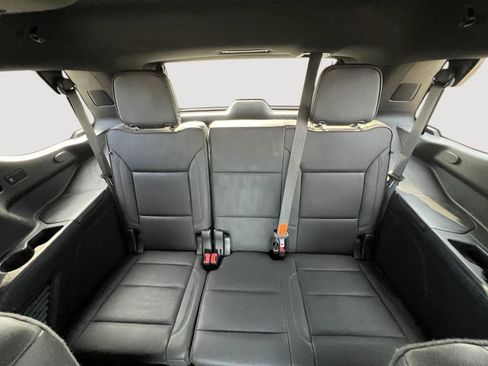 Used 2022 Chevrolet Tahoe High Country image 21