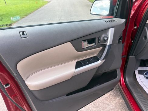 Used 2013 Ford Edge SEL AWD/4WD image 20