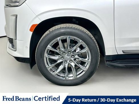 Used 2023 Cadillac Escalade Premium Luxury w/ LPO, Radiant Package image 36