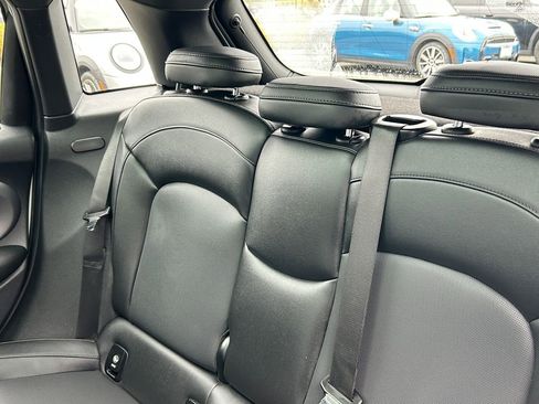 Used 2023 MINI Cooper S image 32