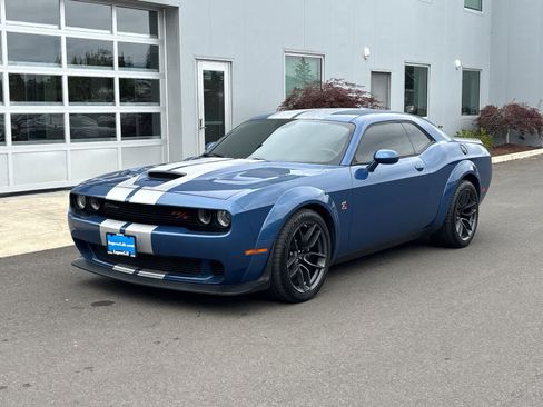Used 2021 Dodge Challenger R/T Scat Pack RWD image 1