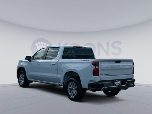 Used 2022 Chevrolet Silverado 1500 LT image 4