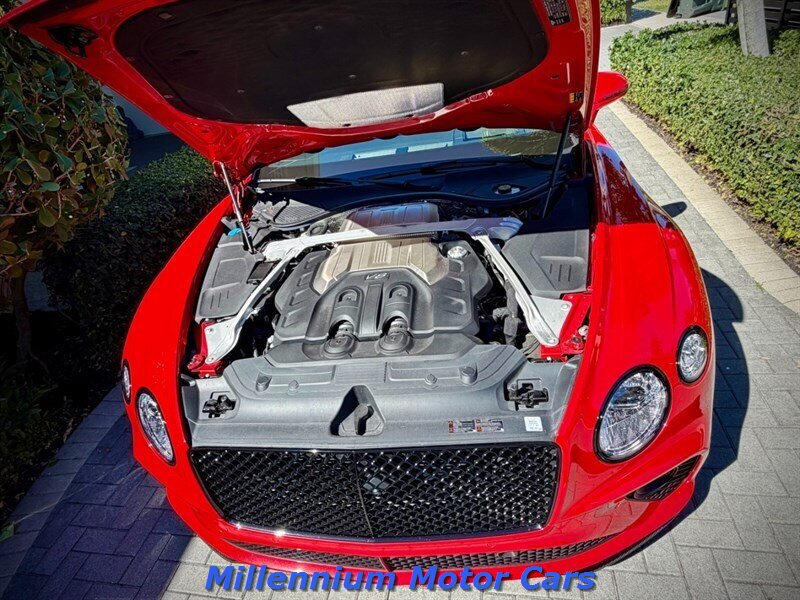 Used 2023 Bentley Continental GT V8 AWD/4WD image 12