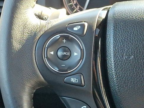 Used 2018 Honda Pilot Elite image 23