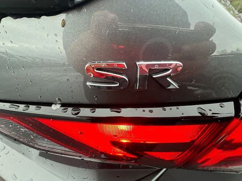 Used 2022 Nissan Sentra SR w/ Trunk Package image 32