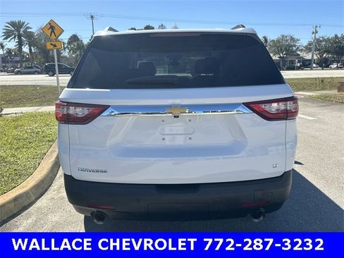 Certified 2021 Chevrolet Traverse LT image 7