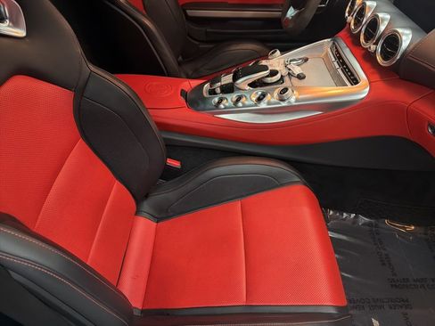 Used 2018 Mercedes-Benz AMG GT C image 21