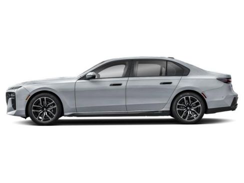 New 2026 BMW 760i xDrive w/ Executive Package AWD/4WD image 3