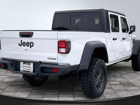 Used 2020 Jeep Gladiator Sport w/ Quick Order Package 24S image 13