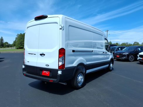 New 2026 Ford Transit 250 148 Medium Roof Extended AWD image 3